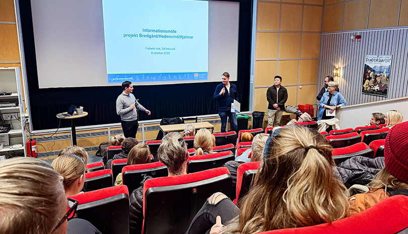 Människor på allmänt möte.